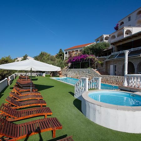 Garden Resort - Apartments Maslina Potocnica Екстер'єр фото