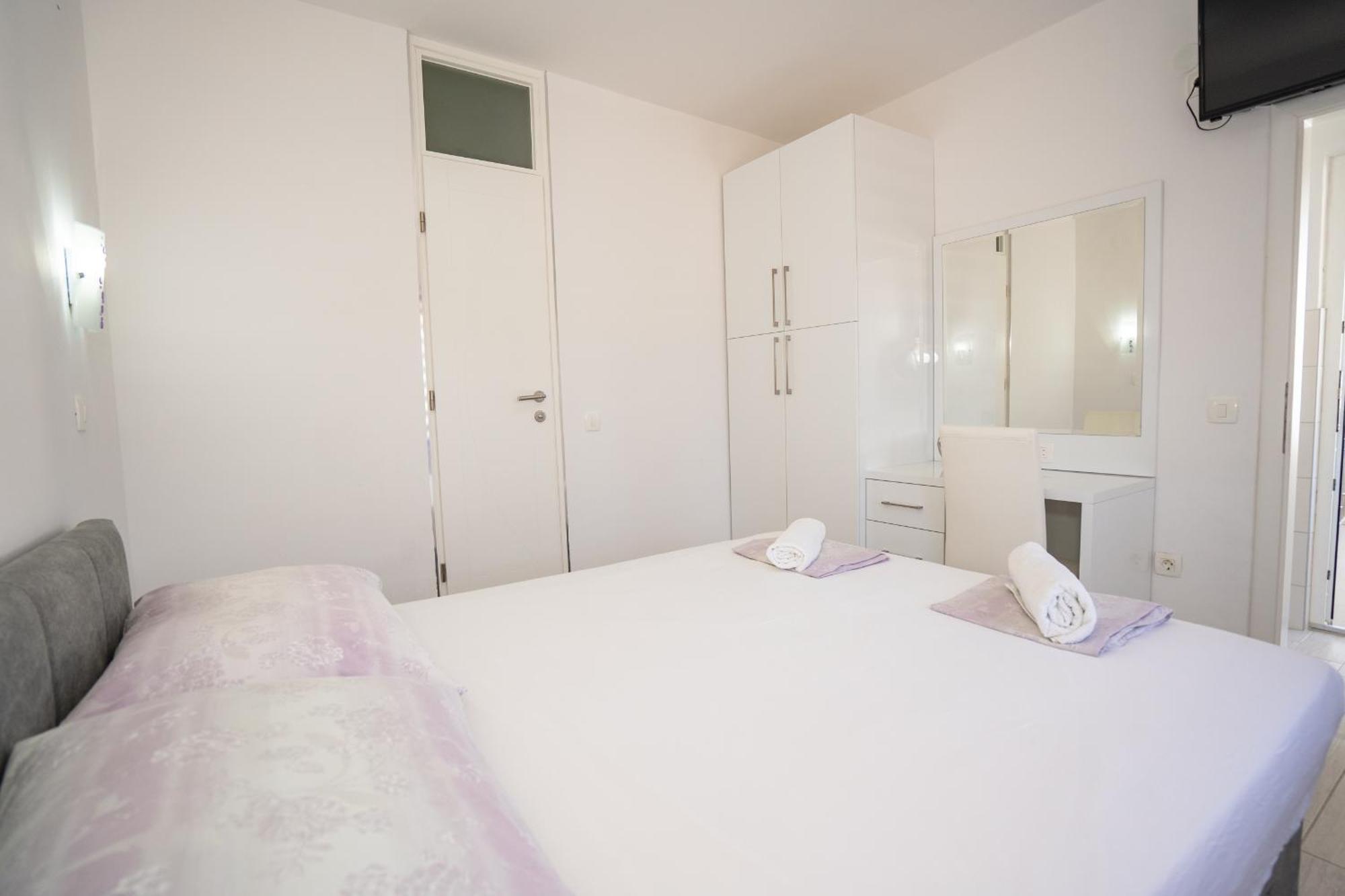 Garden Resort - Apartments Maslina Potocnica Номер фото